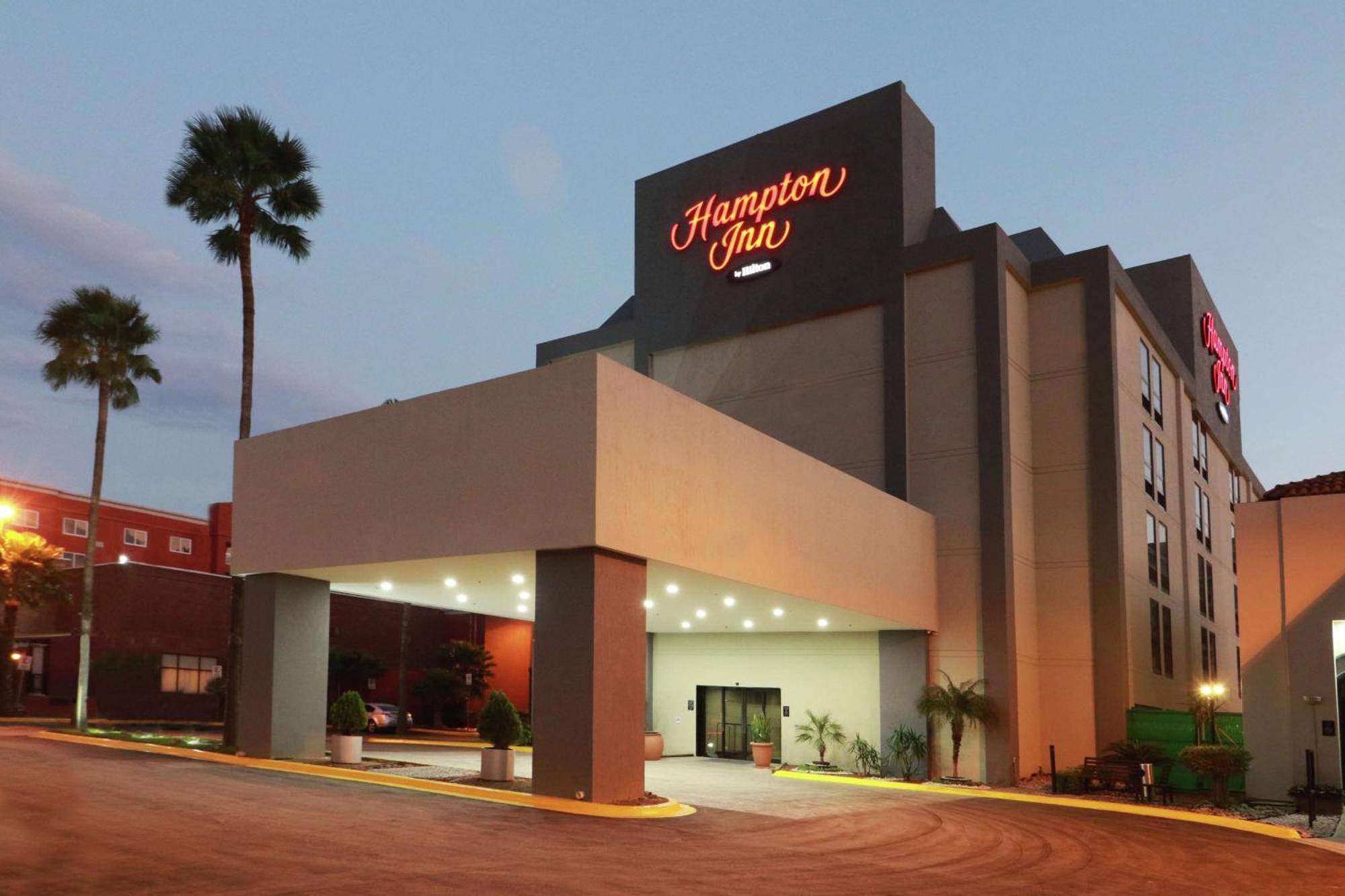 Hampton Inn Monterrey-Airport Apodaca Екстериор снимка